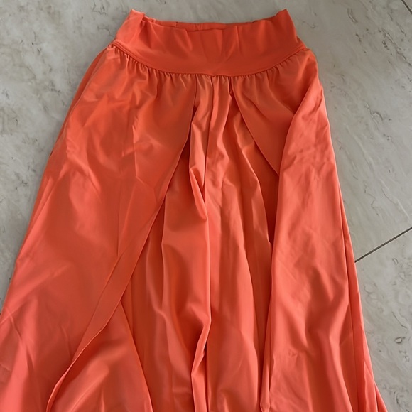 Halara orange wide leg, fun pants - Picture 3 of 5
